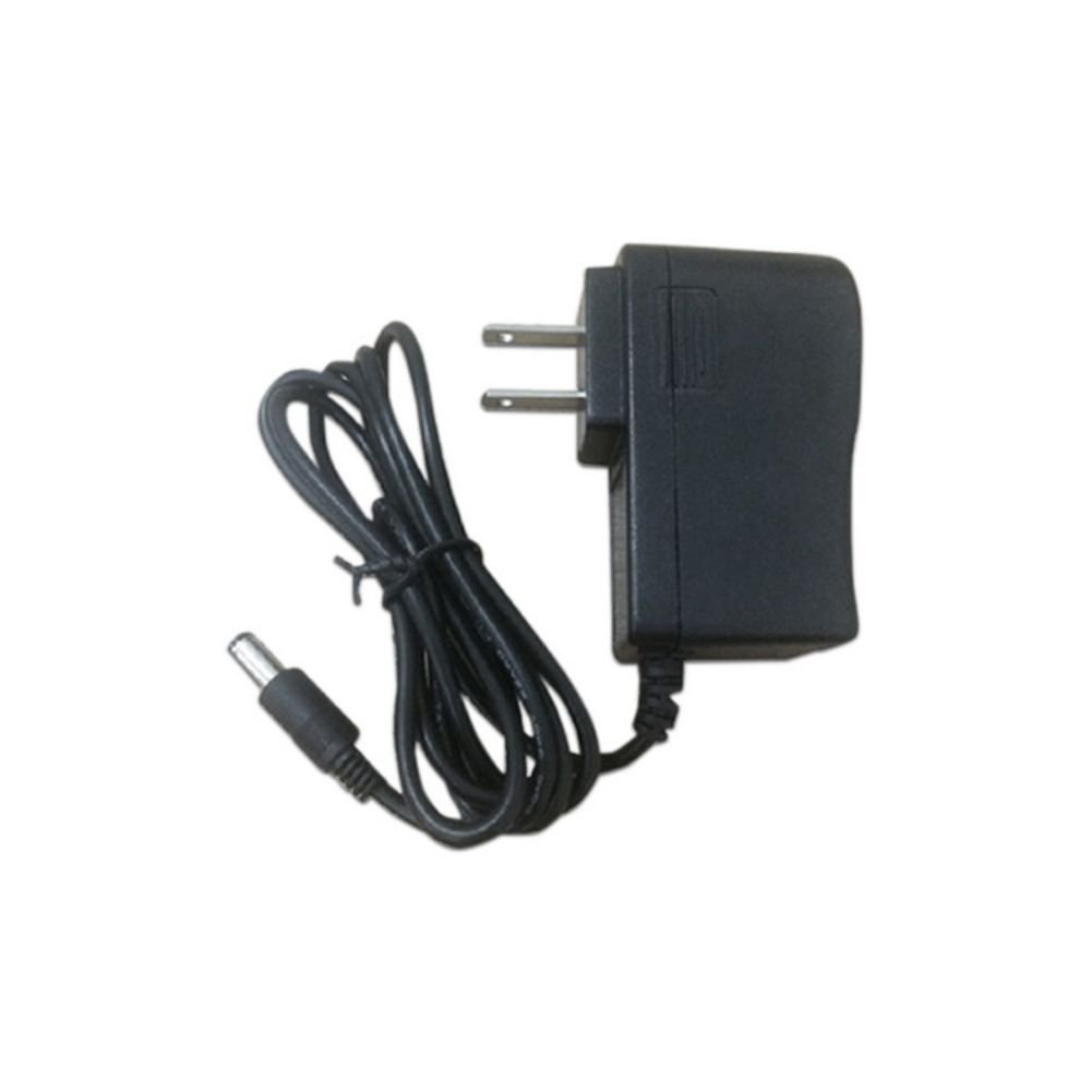 Fuente de Poder Regulada SAXXON PSU0502E 5 VCC 2A para Usos Múltiples